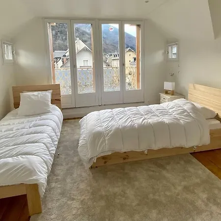 Maison Familiale Renovee Avec Jardin 3*